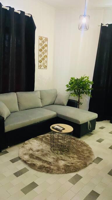 Urban Zen Appart Spacieux Studio Atypique Avec Bain A Remous Proche De Tout Pointe-à-Pitre Zewnętrze zdjęcie